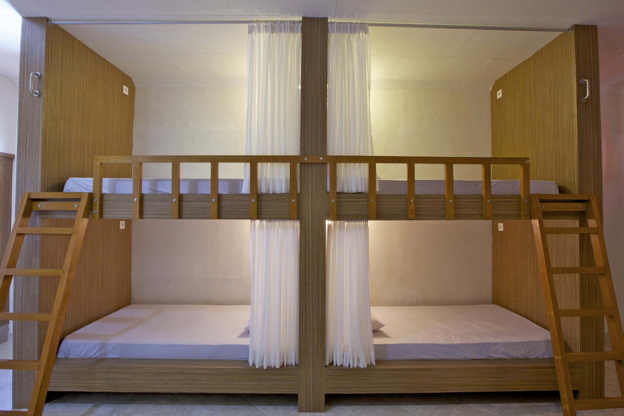 Kuta Dormitory At Simpang Inn Εξωτερικό φωτογραφία