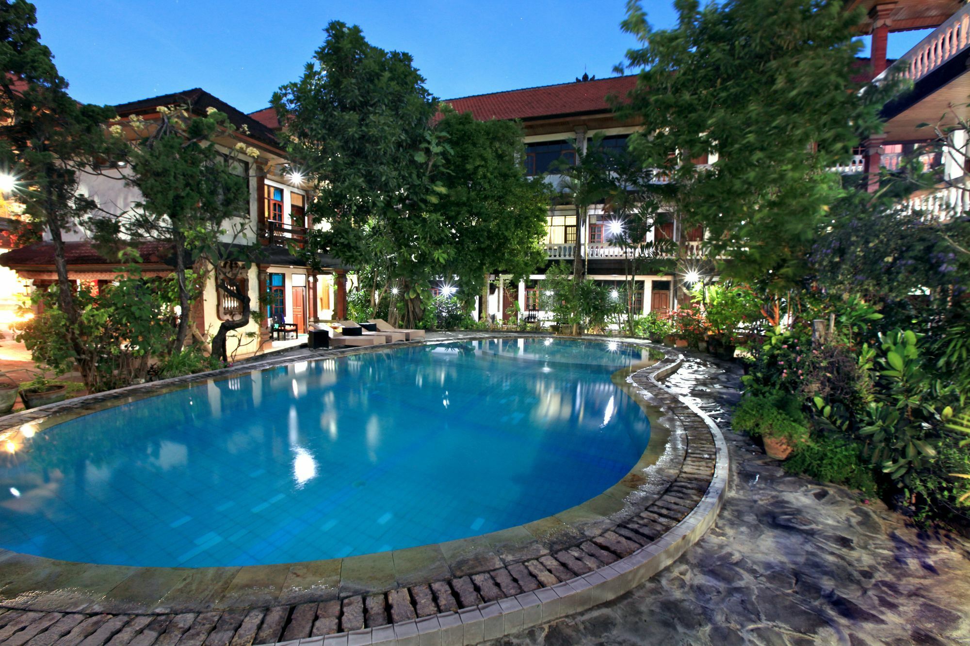 Kuta Dormitory At Simpang Inn Εξωτερικό φωτογραφία