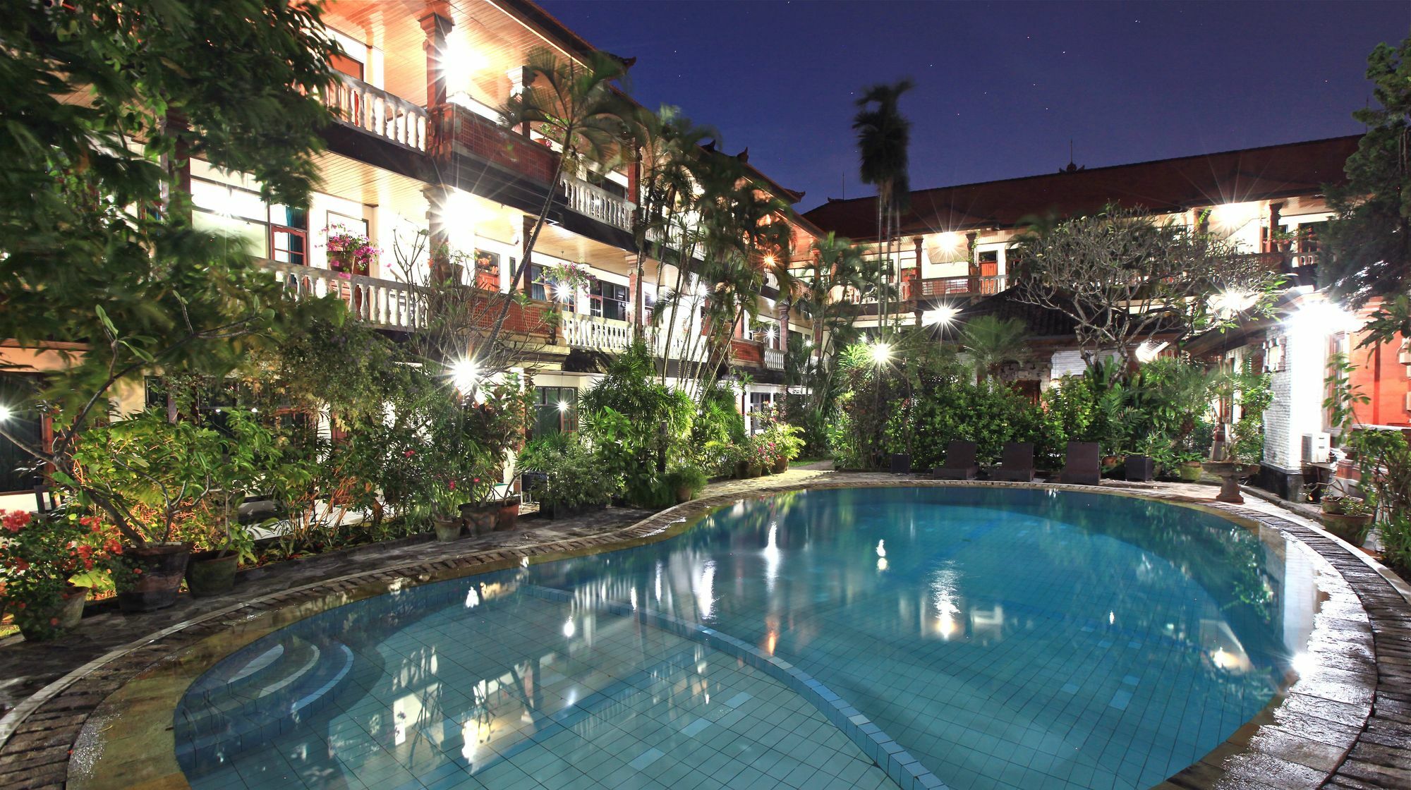 Kuta Dormitory At Simpang Inn Εξωτερικό φωτογραφία