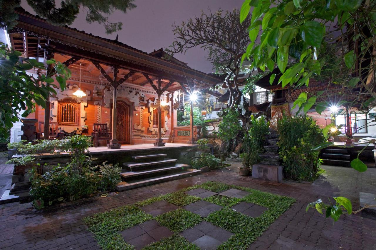 Kuta Dormitory At Simpang Inn Εξωτερικό φωτογραφία